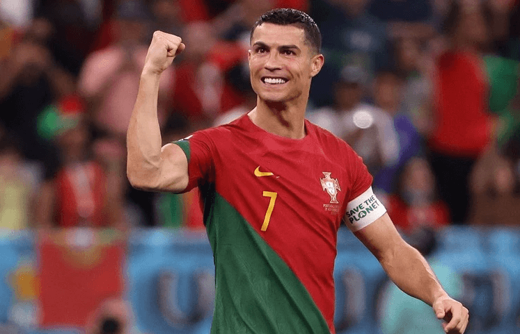 Ronaldo là một trong những tiền đạo hay nhất lịch sử